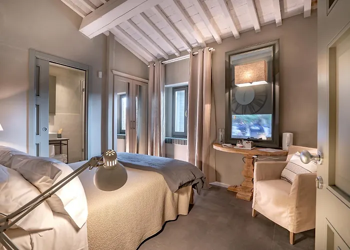 Sassolini & - Country Boutique Hotel 4*